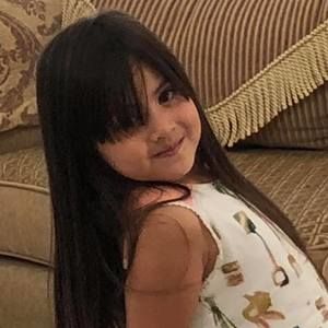 Meet your Posher, Marlen